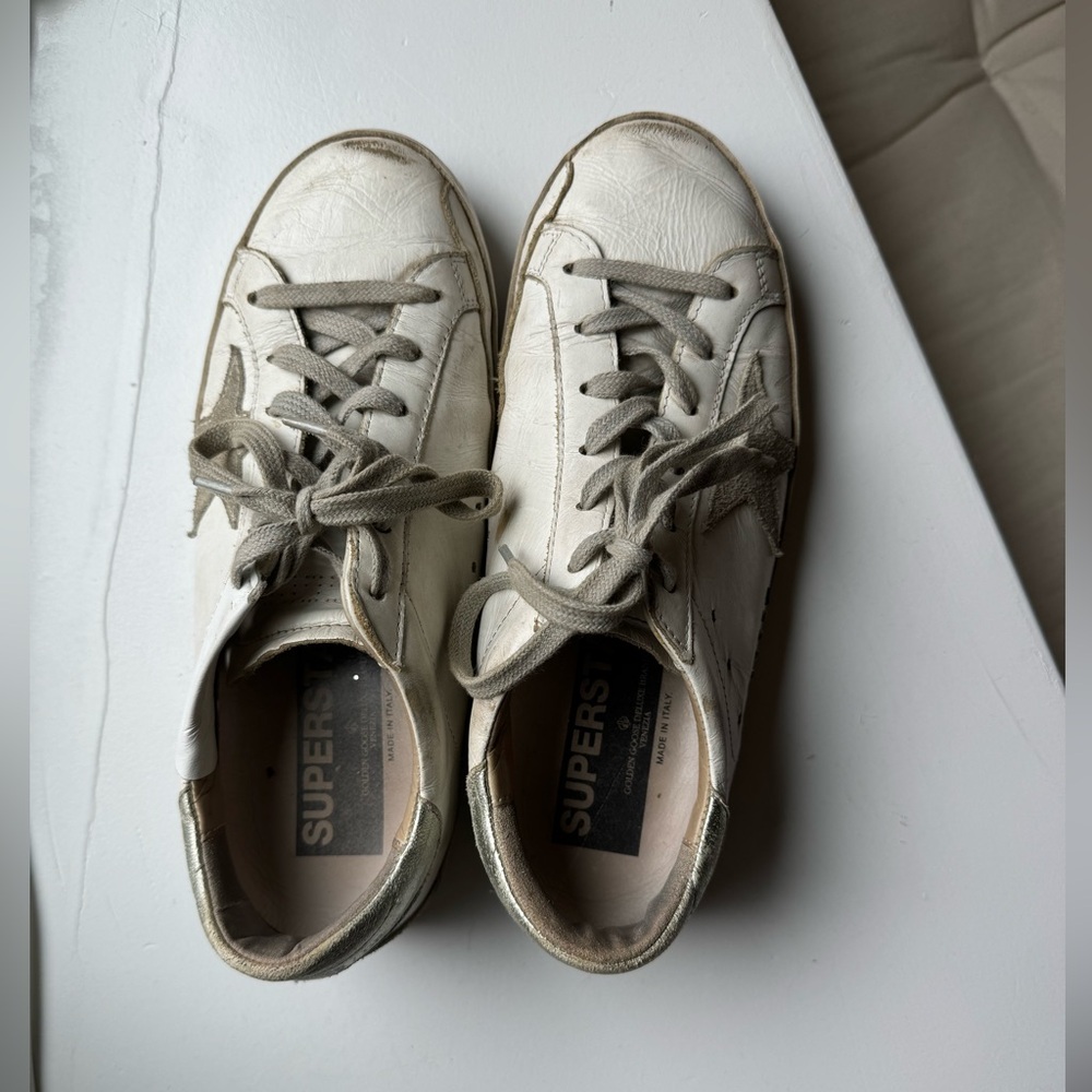 Golden Goose Superstar classic sneaker